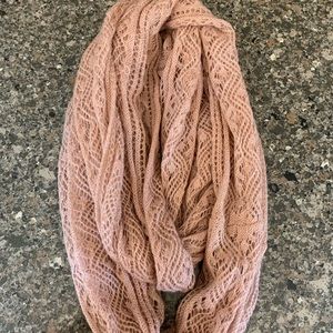 Infinity scarf